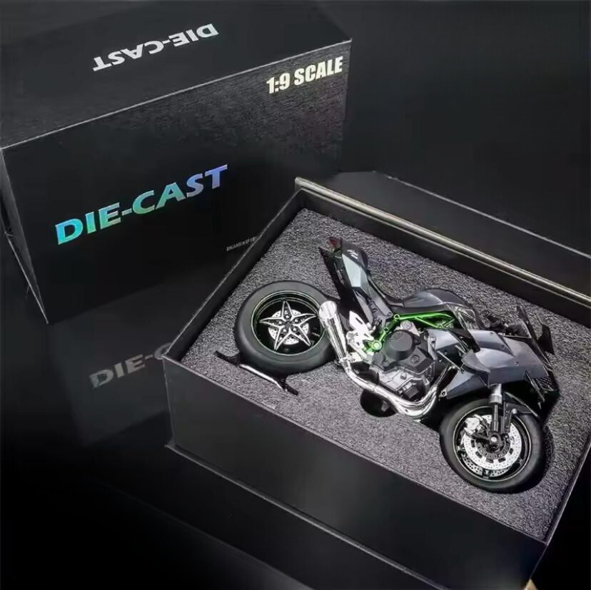 Kawasaki H2R Premium Version 1/9 Dev Ölçek