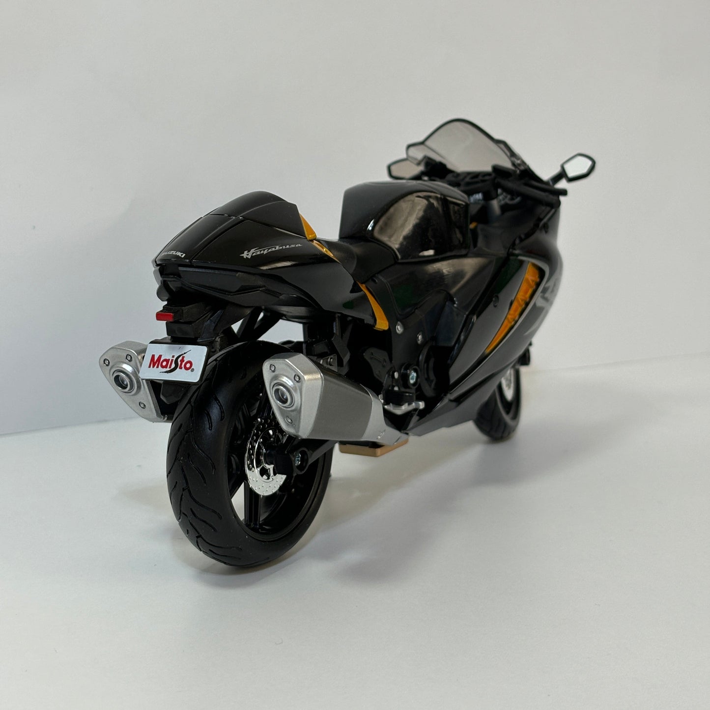 Hayabusa 1:12 Ölçek